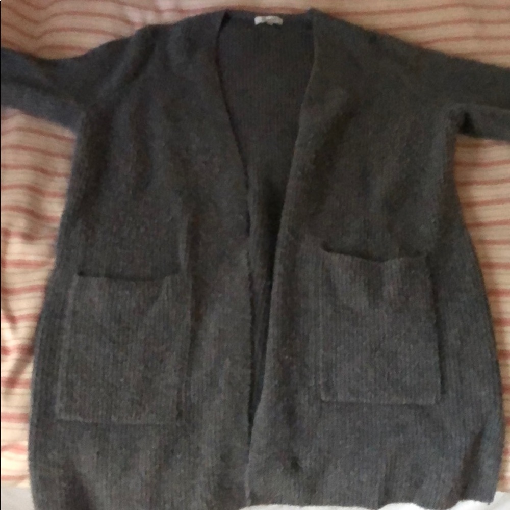 Super comfortable Madewell wool blend sweater